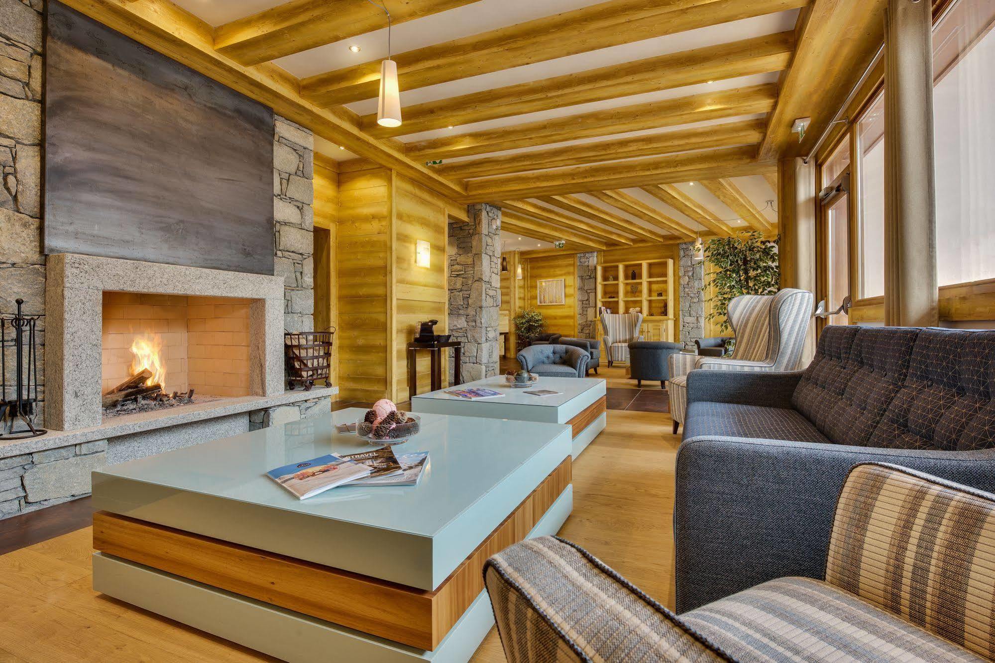Cgh Residences And Spa Les Chalets De Leana Les Carroz d'Araches Exteriör bild