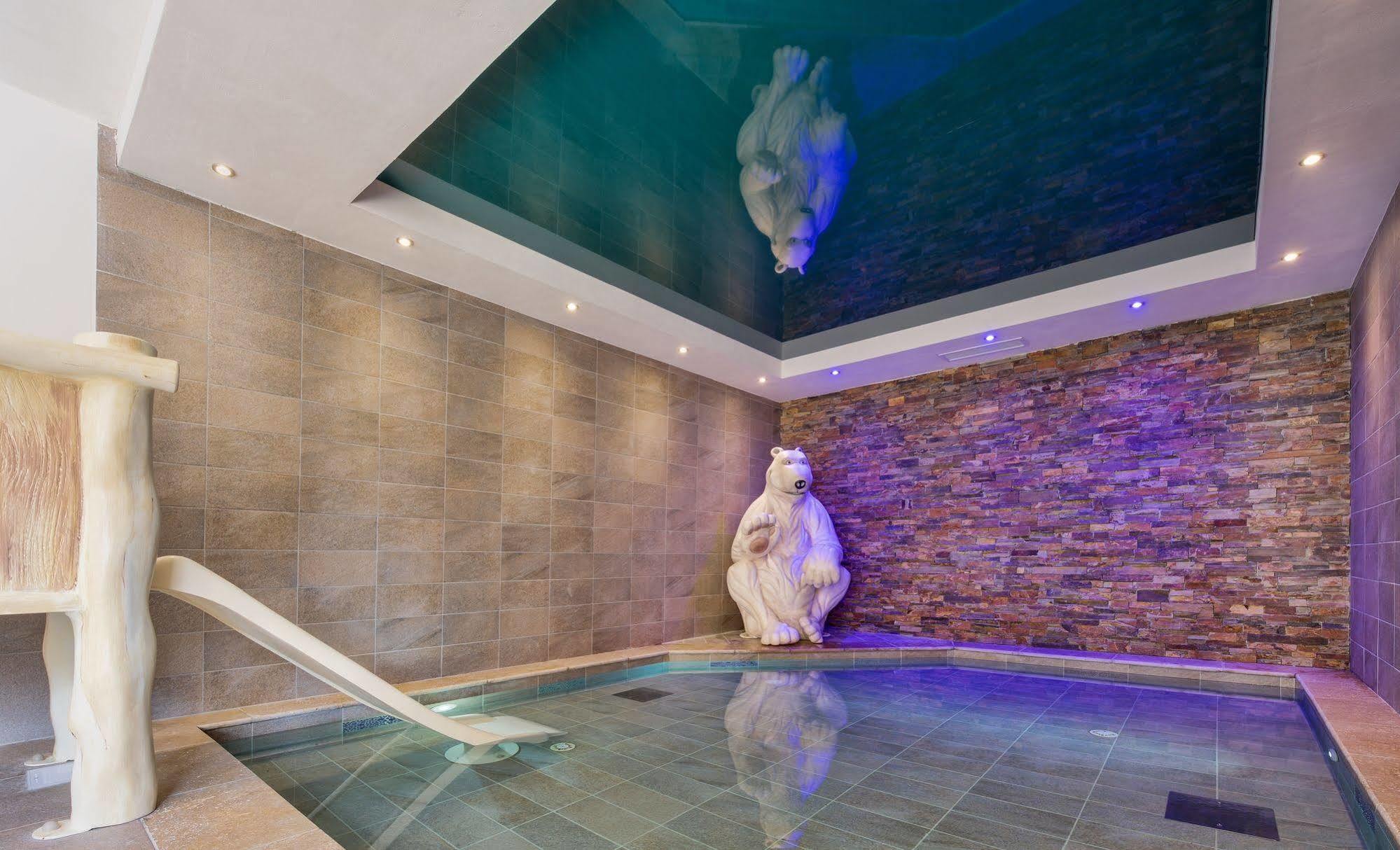 Cgh Residences And Spa Les Chalets De Leana Les Carroz d'Araches Exteriör bild
